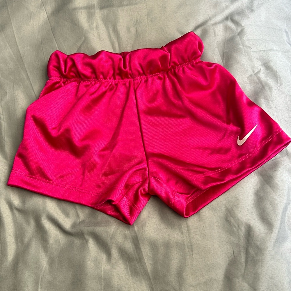 Nike Toddler Girls Shorts, size 2-3T